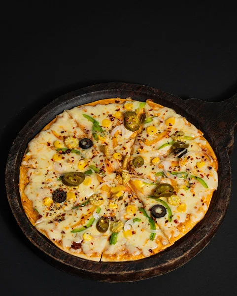 Tawa Toast Chicken Pizza