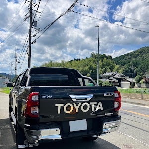 ハイラックス GUN125