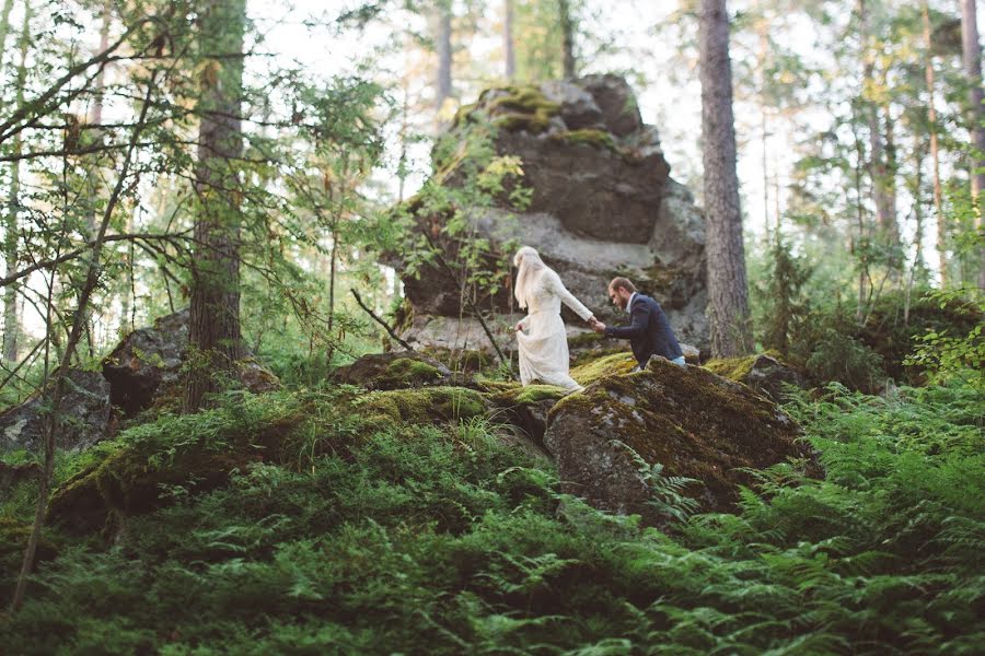 Bryllupsfotograf Eva Isaeva (sisters). Bilde av 10 juni 2016