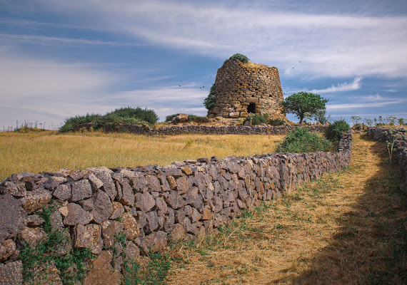 Nuraghe Succoronis. Macomer (Sardegna) di anna_sim_60