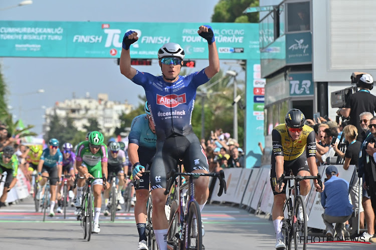 🎥 Jasper Philipsen scoort aan 50% in Ronde van Turkije en scherpt zijn zegeaantal nog wat aan