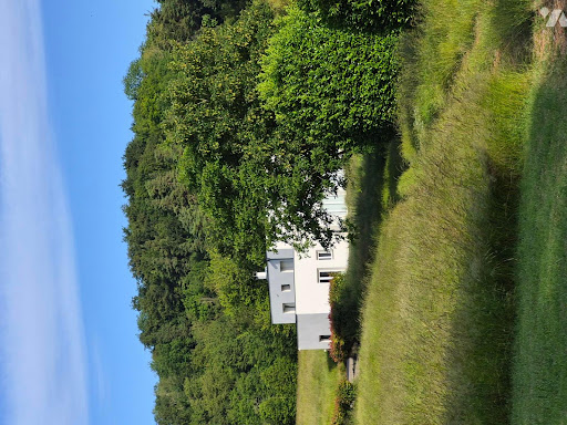 Villa with terrace 1