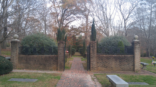 Forest Lawn Memorial