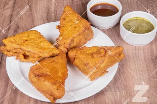 Bread Pakoda [4 Pieces]