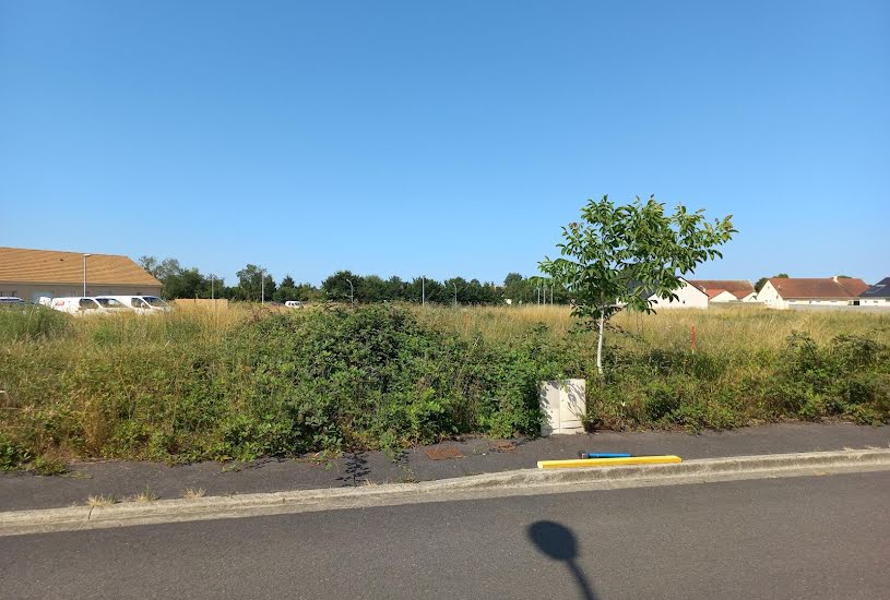  Vente Terrain + Maison - Terrain : 843m² - Maison : 104m² à Châtellerault (86100) 