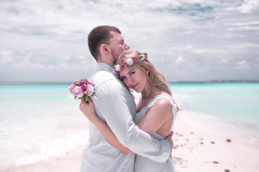 Fotógrafo de bodas Tropik Foto (lilloolla5). Foto del 25 de junio 2019