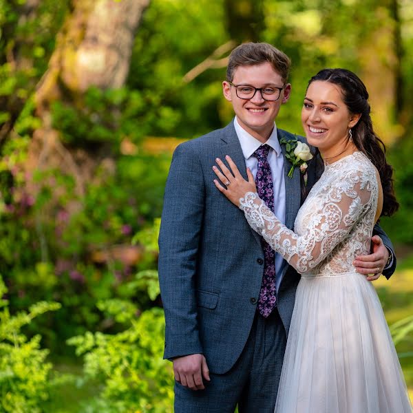 Fotografo di matrimoni Carl Woodward (carlwoodward). Foto del 9 luglio 2019