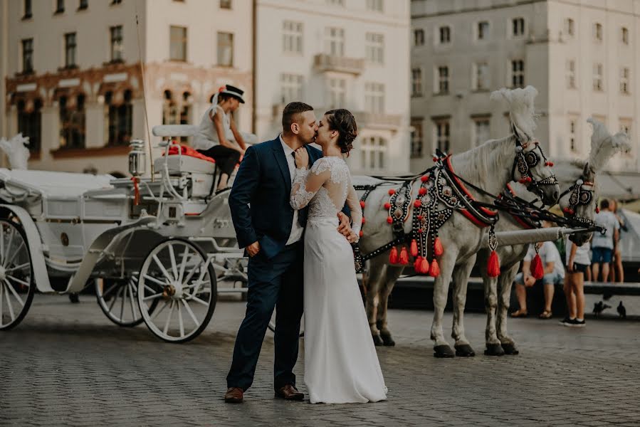 Photographe de mariage Krystian Lewicki (krystianlewicki). Photo du 30 mars 2020