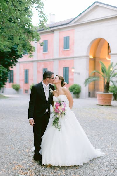 Fotografo di matrimoni Erika Kawas (erikakawas). Foto del 10 giugno 2020