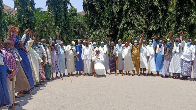 Clan elders from the Rer Kassim after endorsing Salah Yakub to vie for the Fafi parliamentary seat.