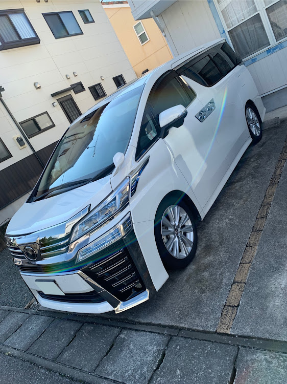 ヴェルファイアのヴェルファイア30後期・ホイール交換・車検の準備・緊急事態宣言延長・ヴェルファイアがある生活に関するカスタム事例の投稿画像1枚目