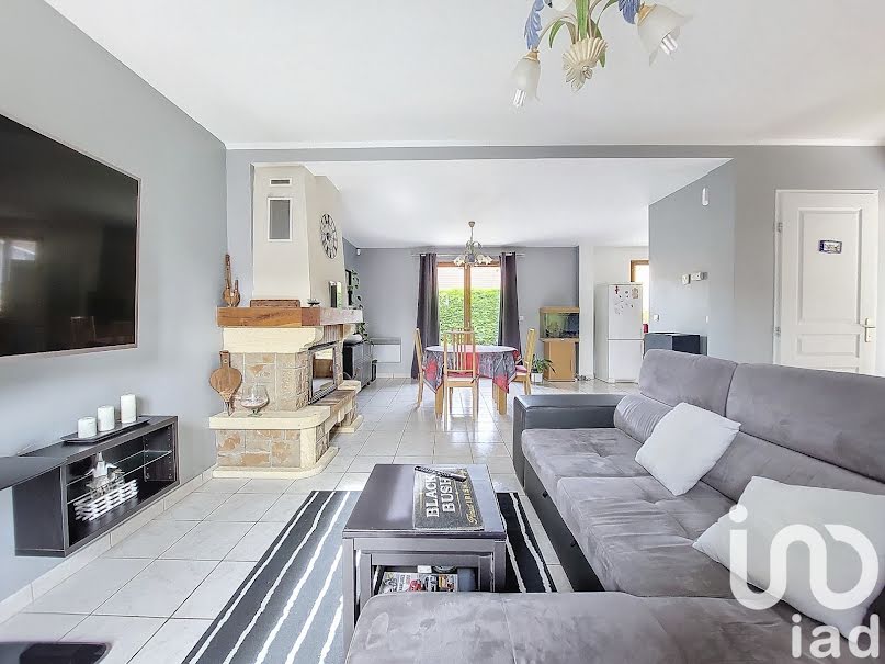 Vente maison 6 pièces 104 m² à Tournan-en-Brie (77220), 360 000 €