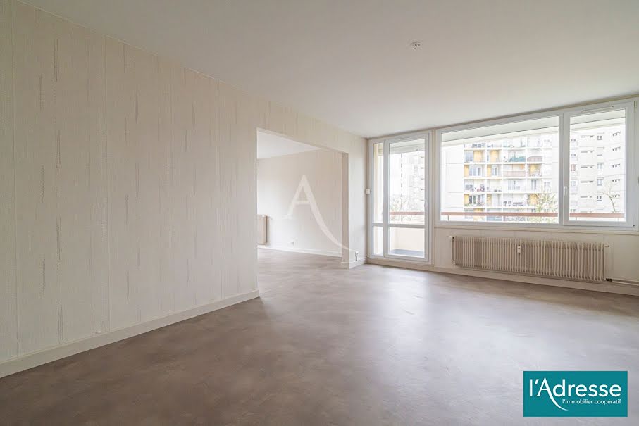 Vente appartement 4 pièces 89.3 m² à Reims (51100), 169 000 €