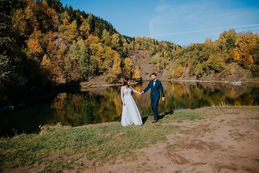 Fotografo di matrimoni Karina Gietkowska (karinagietkowska). Foto del 25 febbraio 2020