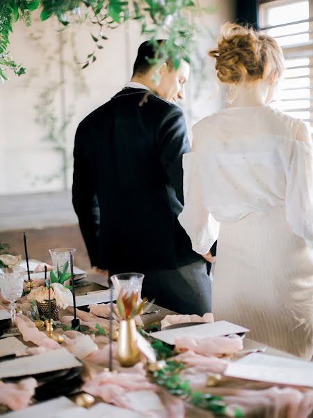 Fotógrafo de casamento Evgeniy Komissarov (komissarov). Foto de 21 de fevereiro