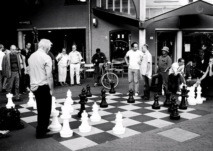 Chess players in Amsterdam di fedecamp