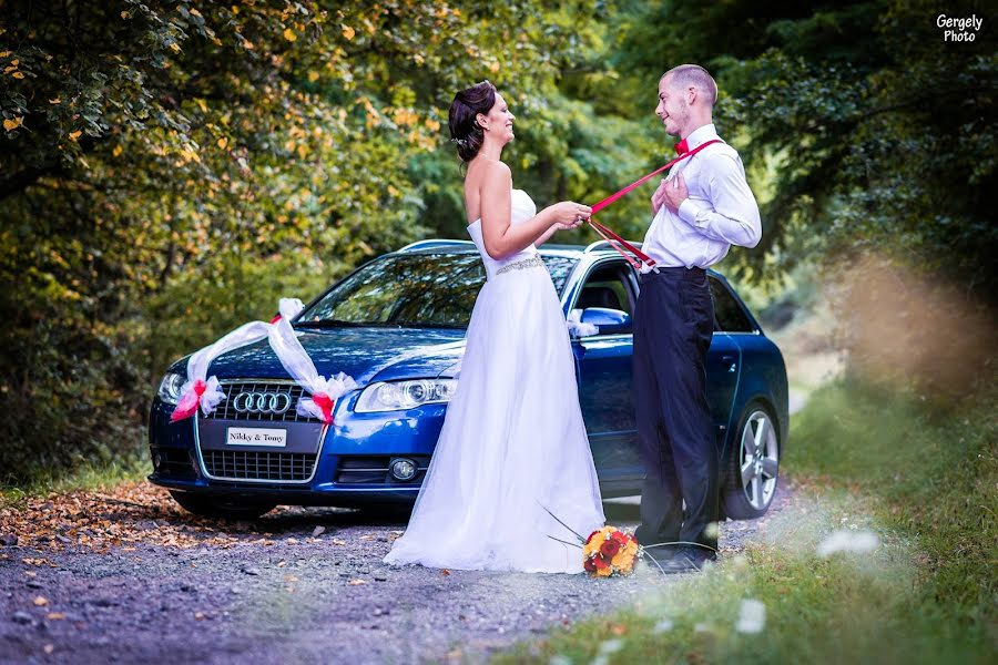 Fotografo di matrimoni Gergely Tóth (gergelyphotosk). Foto del 8 giugno 2023