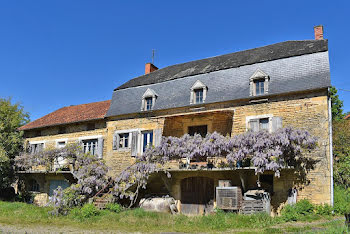 ferme à La Chapelle-Aubareil (24)