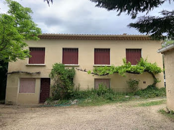 villa à Villelaure (84)