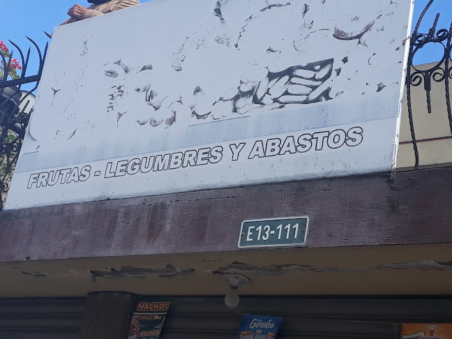 Frutas-Legumbres Y Abastos - Quito