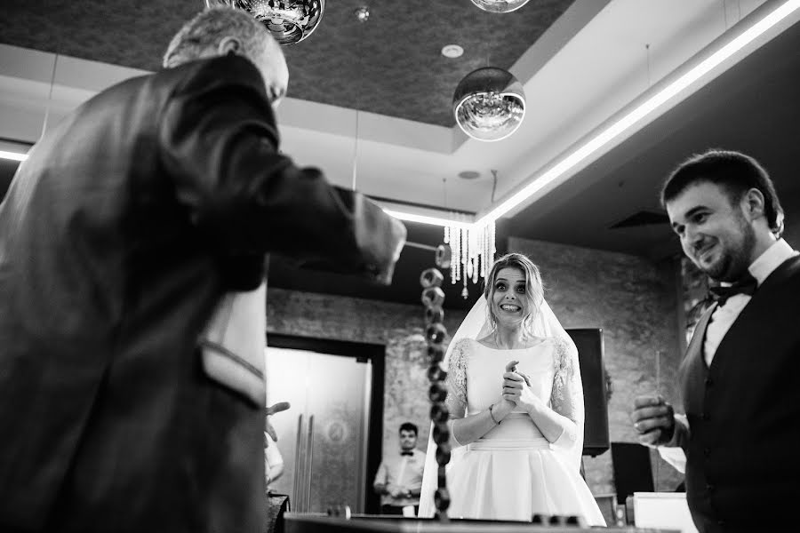 Fotógrafo de bodas Yuliya Taranova (kyrnosik08). Foto del 10 de febrero 2019