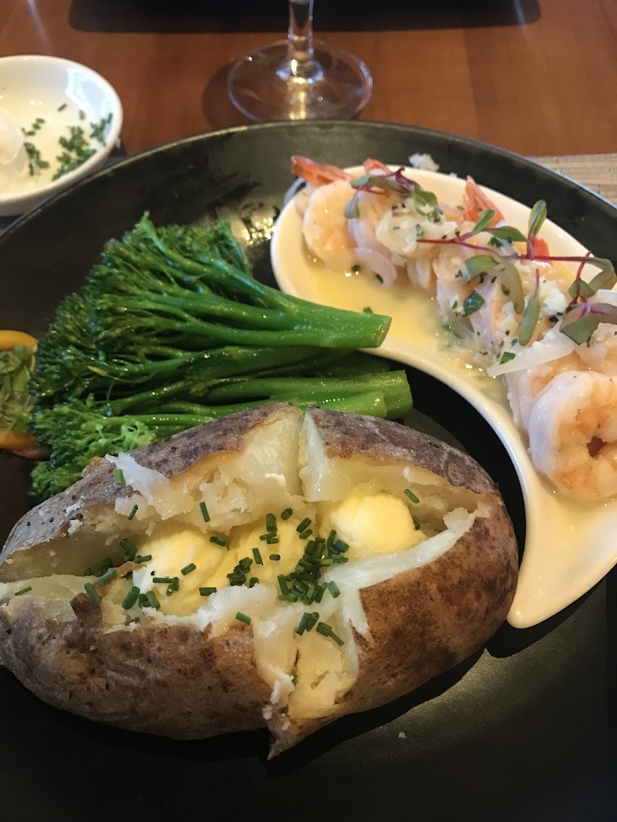 Scampi, baked potato, broccolini