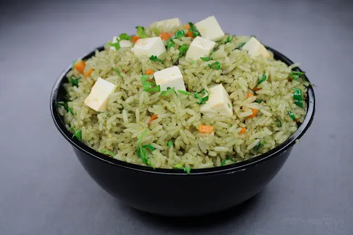 Hariyali Paneer Fried Rice