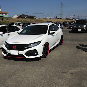 シビック FK7