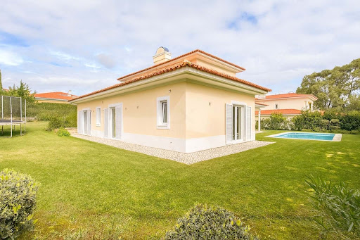 House 3