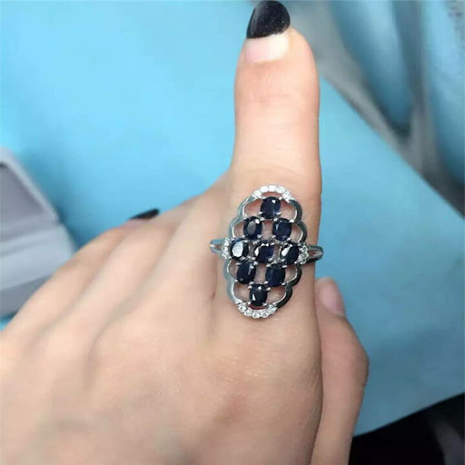 Title 3, Sapphire ring rose gold A stunning piece of jew...