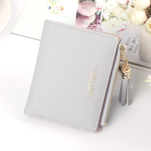 Title 3, Womens Wallet Short Style Fashion Vertical. Ca...