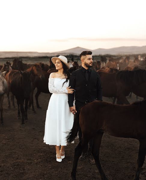 Fotografo di matrimoni Rahle Rabia (rhlrbphoto). Foto del 24 marzo 2023