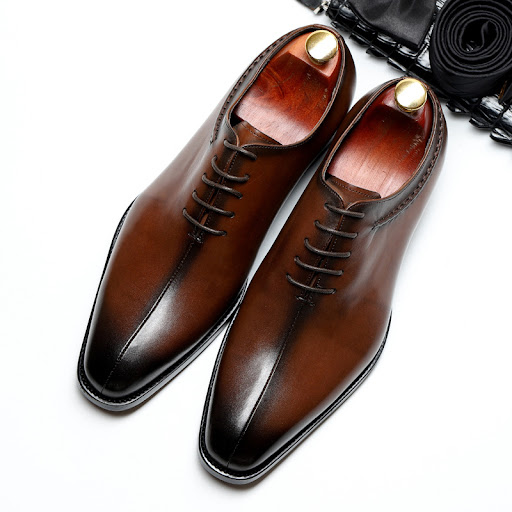Title 2, British Pointed Toe Lace-Up Mens Leather Shoes...