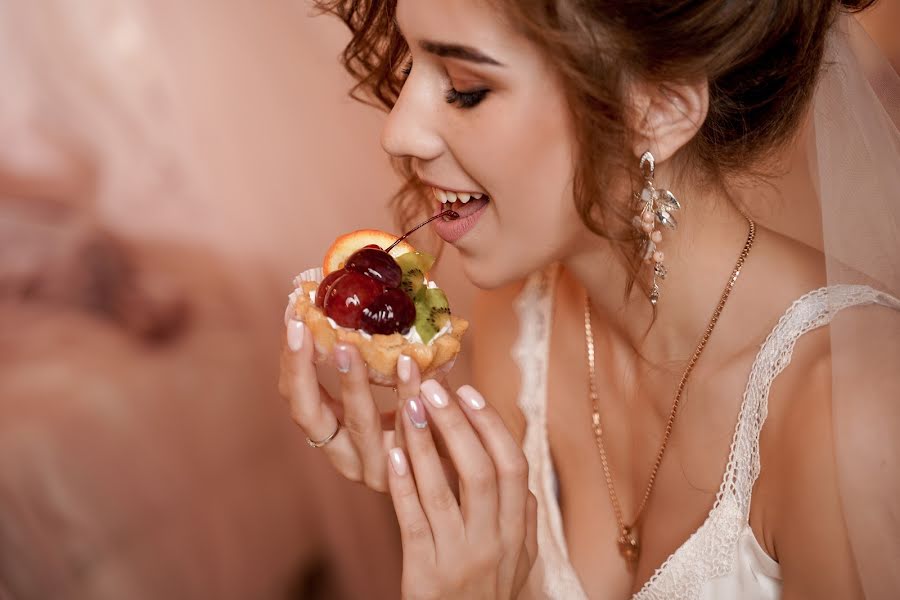 Düğün fotoğrafçısı Elena Babinceva (comilfo19). 18 Temmuz 2019 fotoları