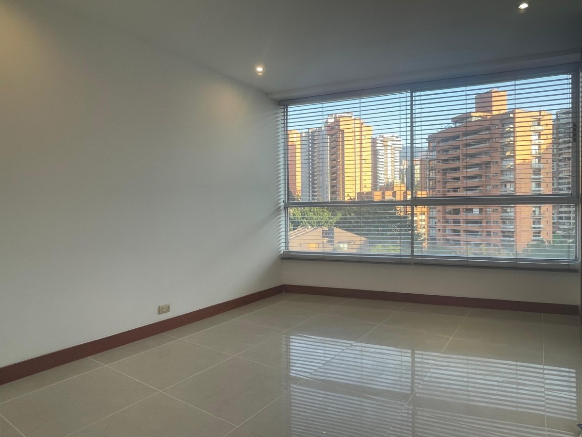 Apartamento para Arriendo en Poblado