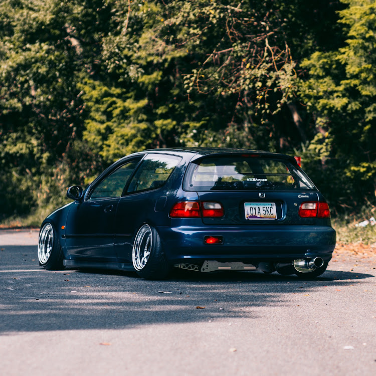 シビックの3月もよろしくお願いします・車高調・EGシビック・HONDAに関するカスタム事例の投稿画像1枚目
