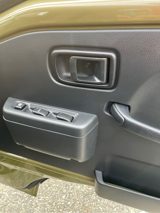 ハイゼットトラックの洗車・ハイゼットジャンボ・DIY・カスタムの方向が定まらない病wwに関するカスタム事例の投稿画像2枚目