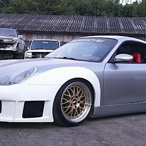 996カレラ