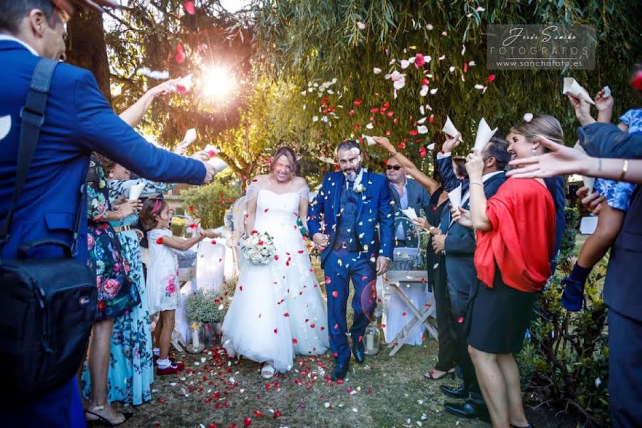 Fotografo di matrimoni Jesús Sancho (jesussancho). Foto del 14 maggio 2019