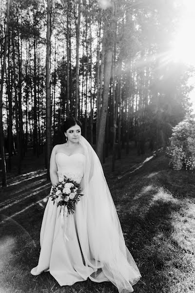 結婚式の写真家Ekaterina Novickaya (novitskayaphoto)。2019 6月13日の写真