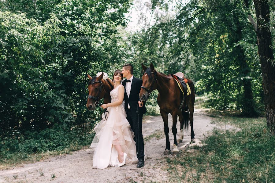 Hochzeitsfotograf Alla Malakhova (aliko). Foto vom 13. April 2021