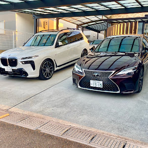 X7
