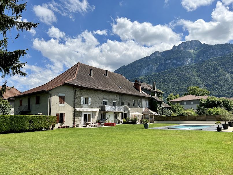 Vente maison 18 pièces 520 m² à Bonneville (74130), 1 350 000 €