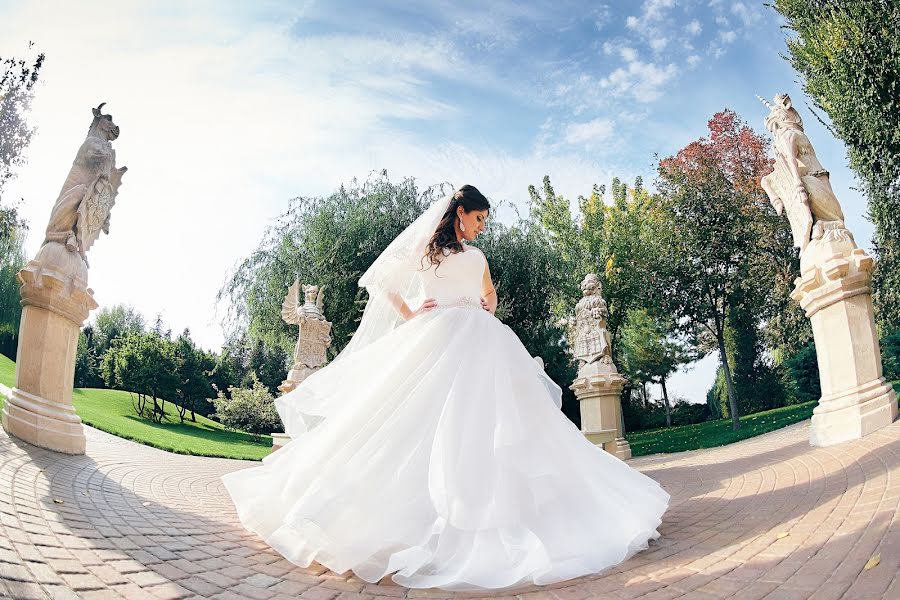 Photographe de mariage Aleksey Antonov (topitaler). Photo du 12 octobre 2016