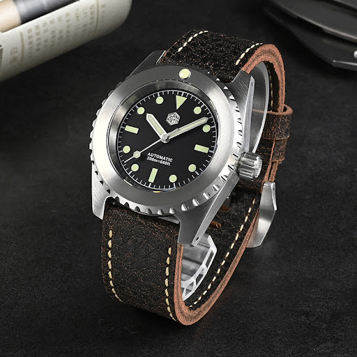 Title 2, Mens Stainless Steel Diving Automatic Mechanic...