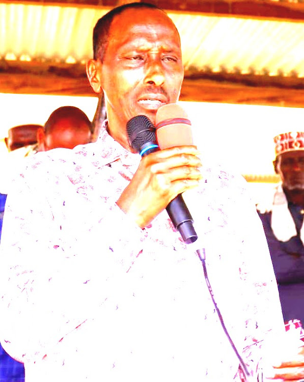 Wajir Governor Mohamed Abdi speaking in Garseqoftu, Wajir West on Monday. March 14. He had gone to condole with families who lost their loved ones in a recent bandit attack.