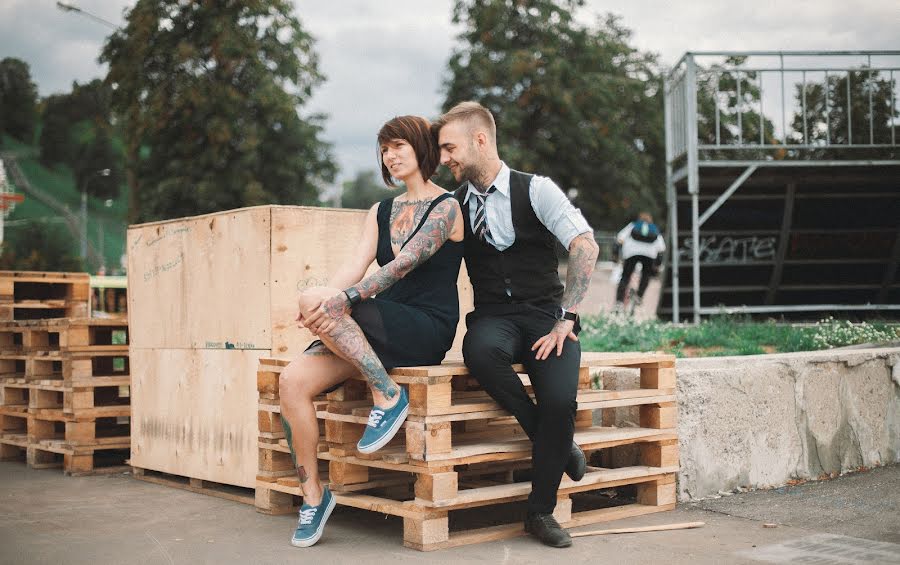 Photographe de mariage Serezha Gribanov (sergeygribanov). Photo du 9 septembre 2014