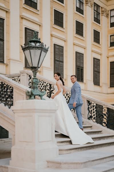 Wedding photographer Lukáš Vážan (lukasvazan). Photo of 18 April 2023