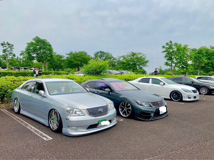 マークIIのセダン・オールジャンルMT・シャコタン・車高調整に関するカスタム事例の投稿画像5枚目