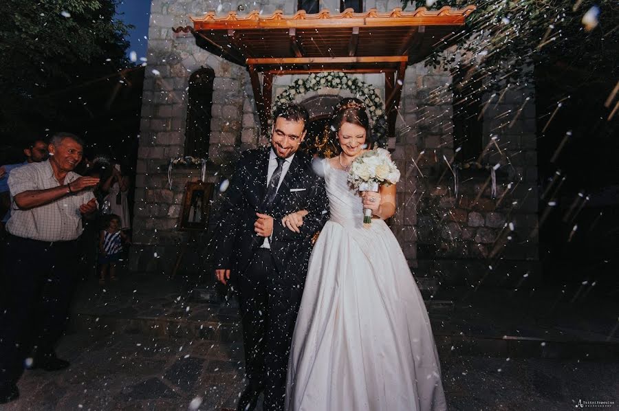 Wedding photographer Angelos Tzitzifopoulos (flashpoint). Photo of 12 August 2019